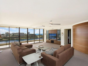 Seascape Apartments Unit 1201A - Luxury apartment with views of the Gold Coast and Hinterland, Tweed Heads